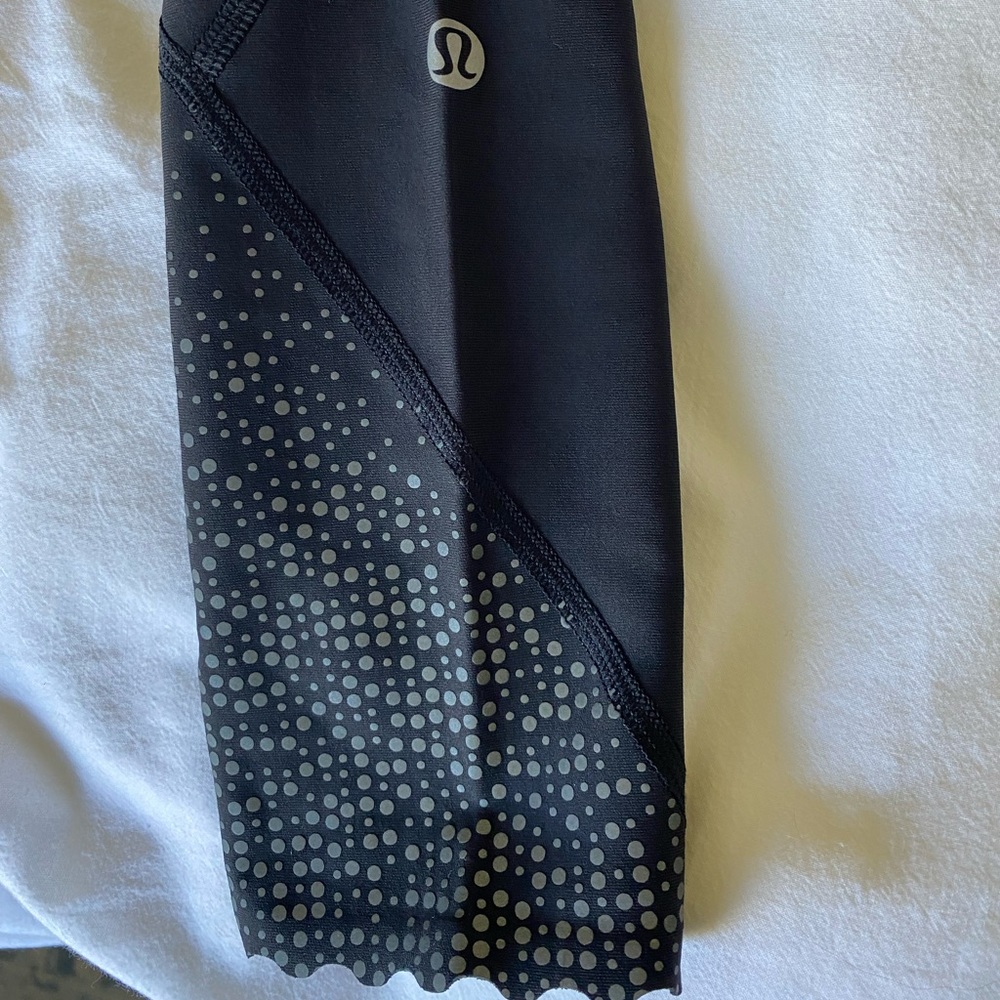Lululemon compression pants size 2